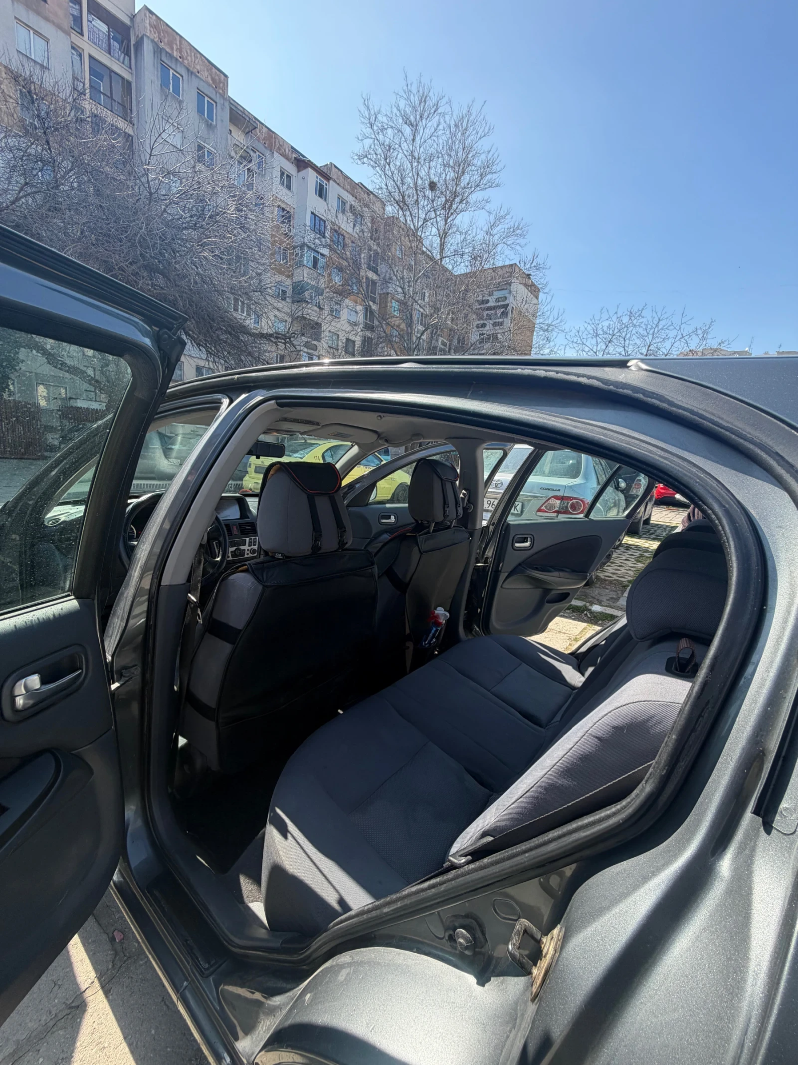 Nissan Almera, снимка 6 - Автомобили и джипове - 53826001