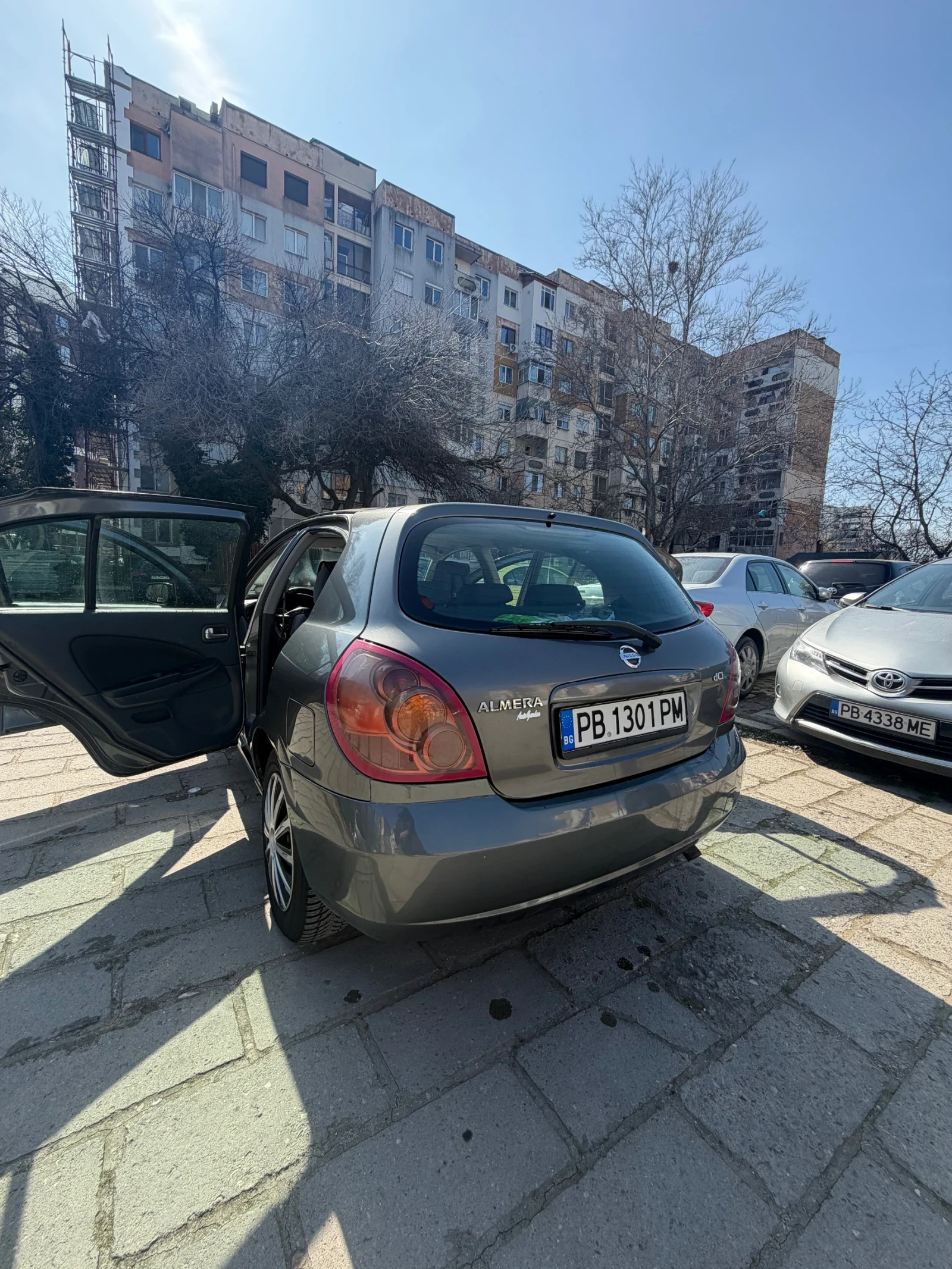 Nissan Almera, снимка 3 - Автомобили и джипове - 53826001