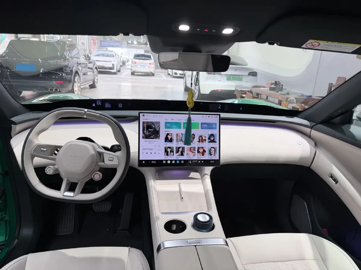 Xiaomi YU7 Pro 96.3 kWh, снимка 8 - Автомобили и джипове - 53883572