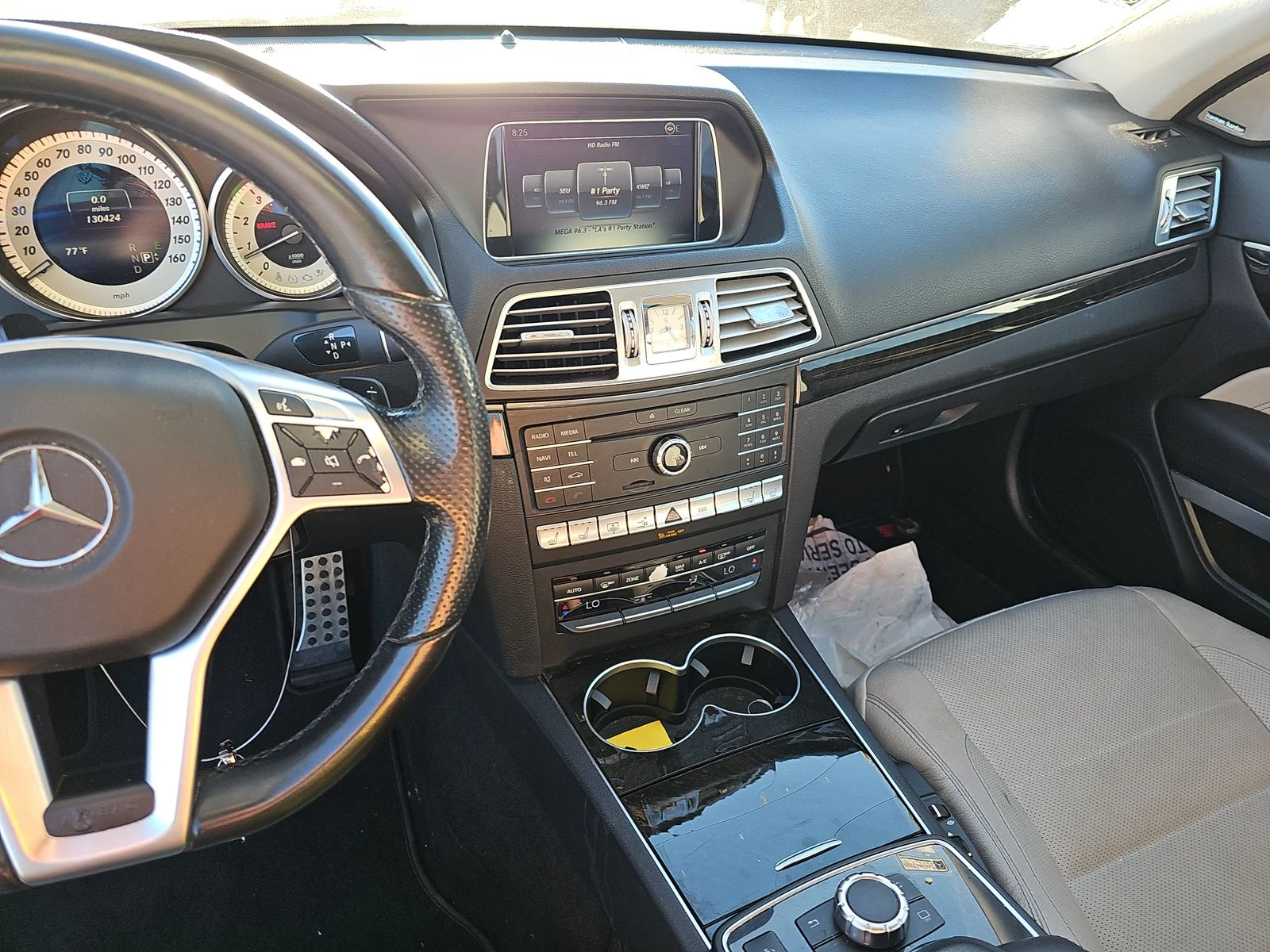 Mercedes-Benz E 400 AMG* PACK* HARMON* KARDON* LANE* ASSIST* МЪРТВА* Т, снимка 8 - Автомобили и джипове - 53915101