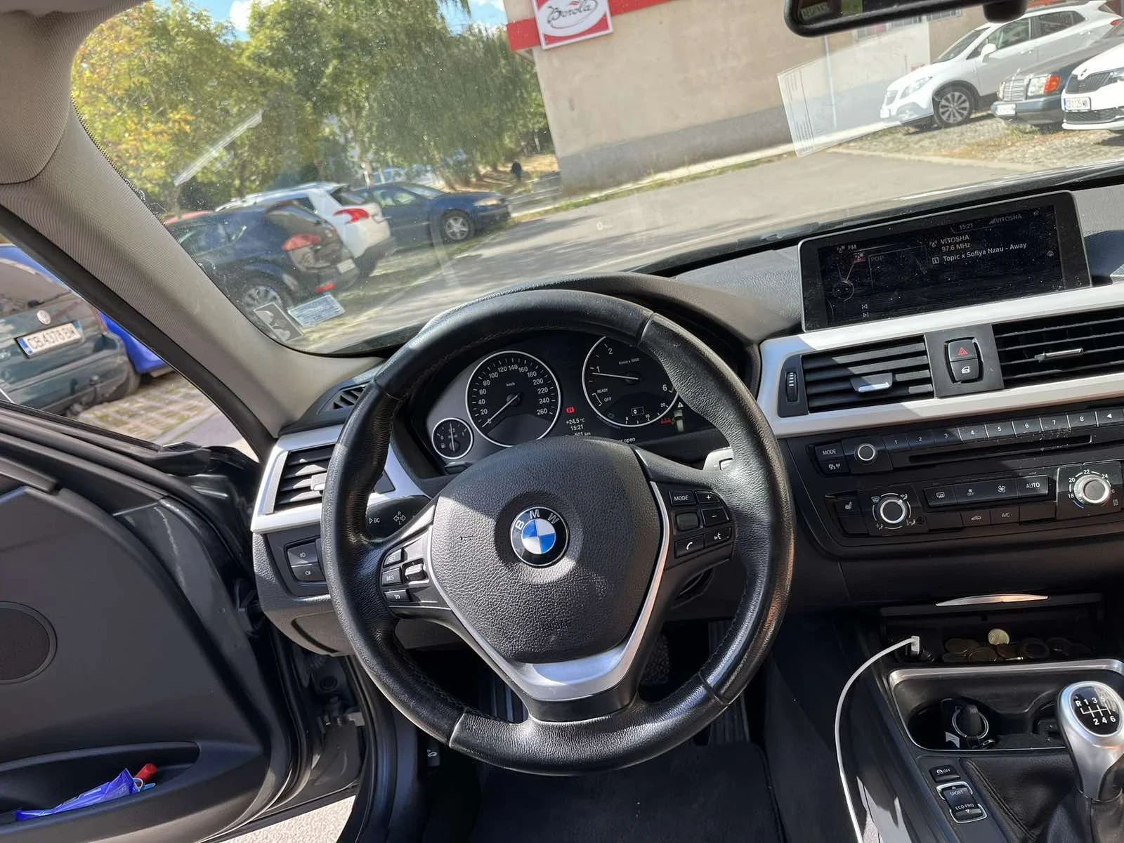 BMW 320 320D, снимка 9 - Автомобили и джипове - 53930324