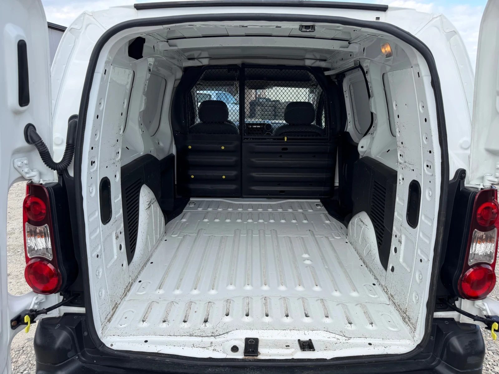 Citroen Berlingo 1.6HDI-90PS-����� | Mobile.bg � ����������� 12