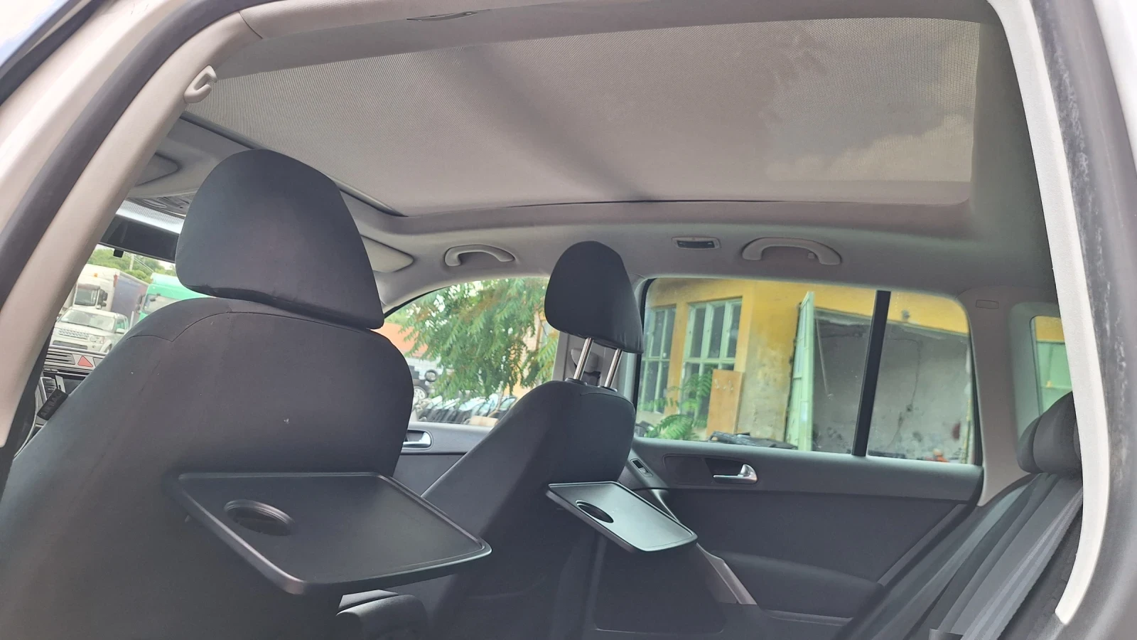 VW Tiguan 2.0TDI 4Motion, снимка 17 - Автомобили и джипове - 55247737