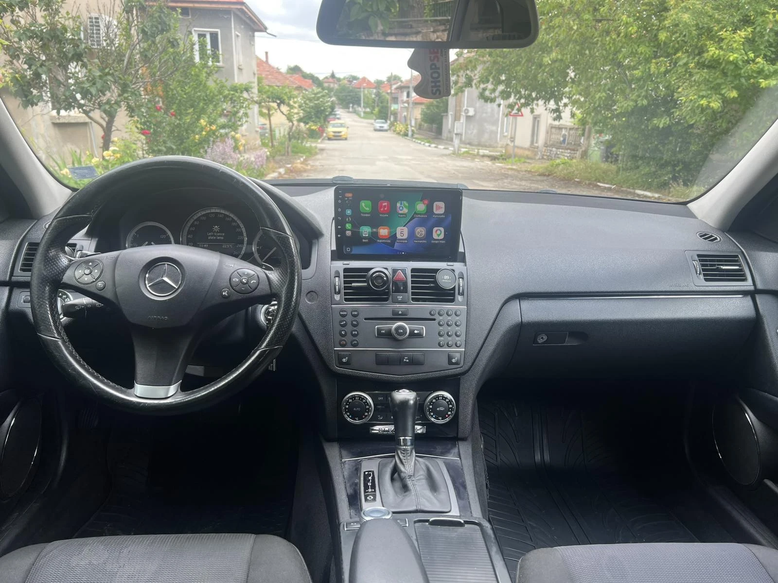Mercedes-Benz C 220, снимка 11 - Автомобили и джипове - 54795511