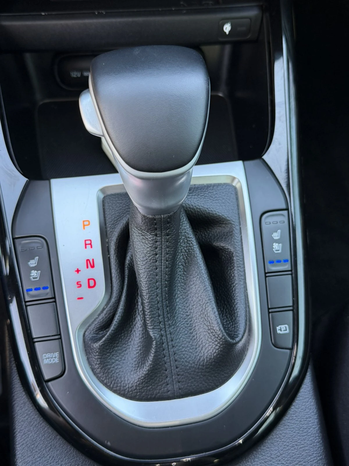Kia Forte GT LINE, снимка 15 - Автомобили и джипове - 54826106