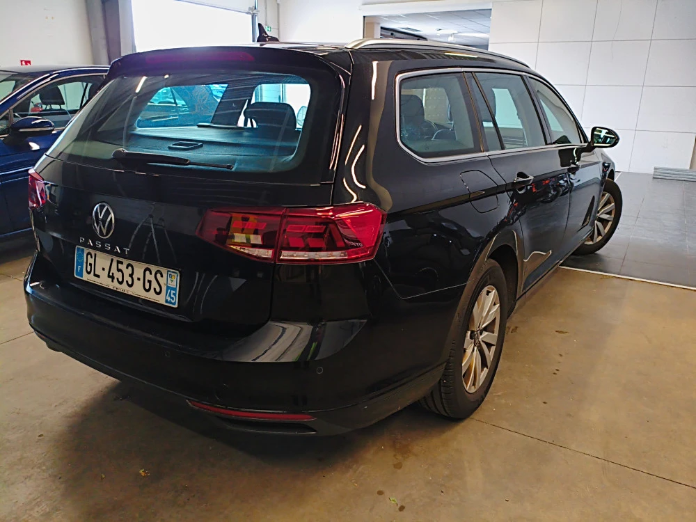 VW Passat 2.0 TDI EVO / Business/ DSG7/ Очакван !, снимка 3 - Автомобили и джипове - 55079743