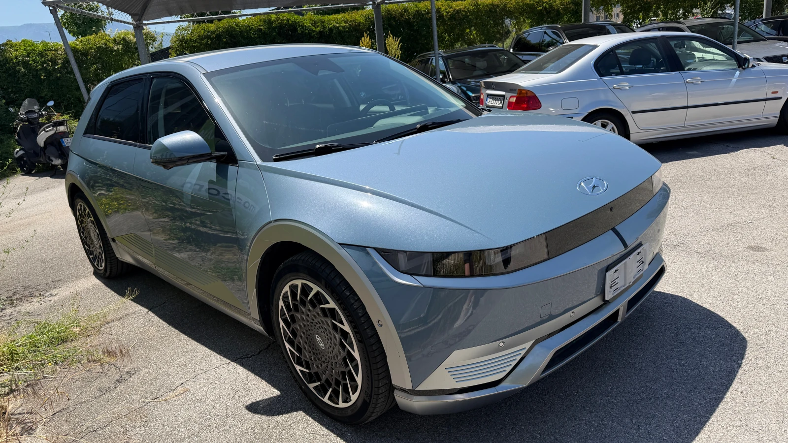 Hyundai Ioniq 5 Uniq Long Range 4WD 72.6 kWh 305hp в Гаранция, снимка 2 - Автомобили и джипове - 55100026