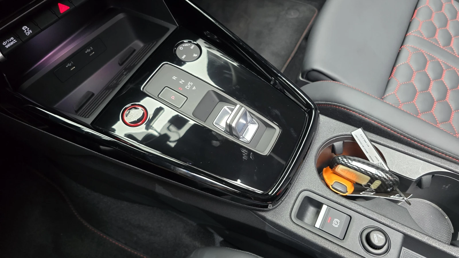 Audi Rs3 BLIND SPOT HUD ЛЮК КРАЙНА ЦЕНА* encareu.com, снимка 9 - Автомобили и джипове - 56307326