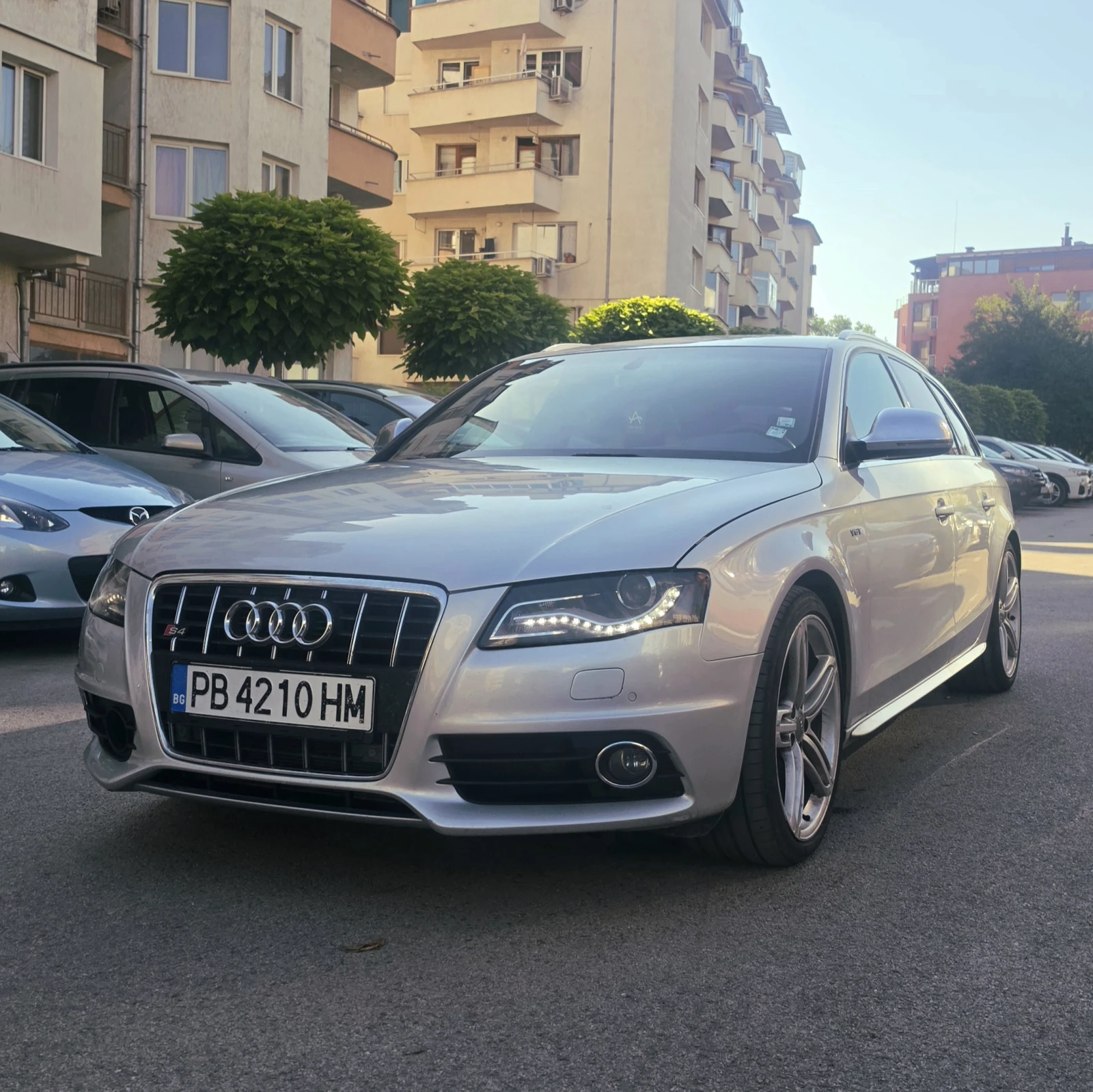 Audi S4