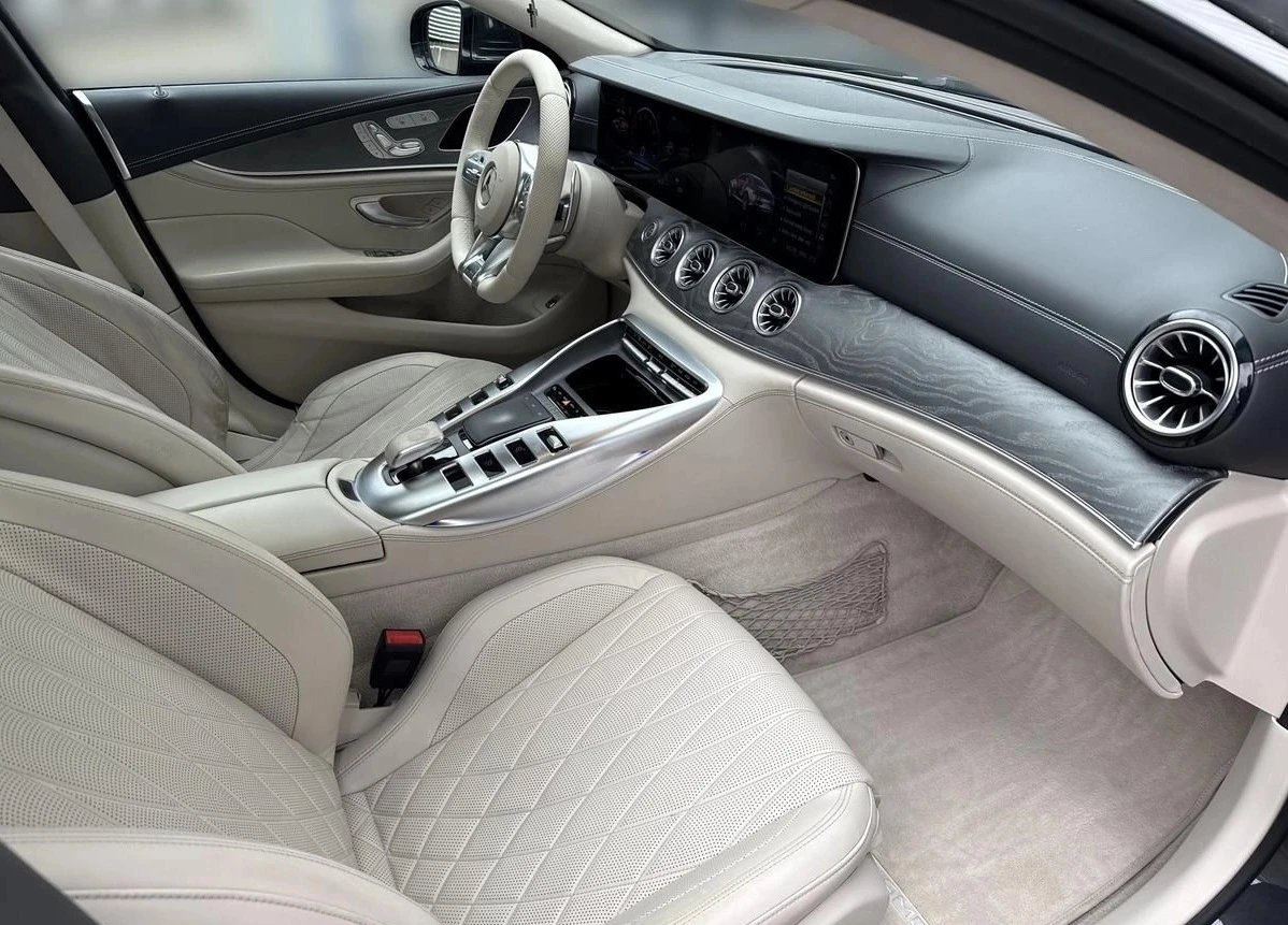 Mercedes-Benz AMG GT 43 4MATIC+ , снимка 6 - Автомобили и джипове - 55617046
