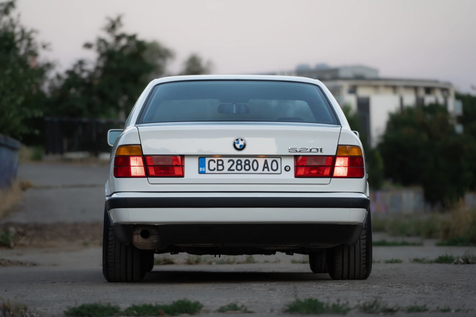 BMW 520 Автоматик/Кожа/Климатроник, снимка 6 - Автомобили и джипове - 55754651