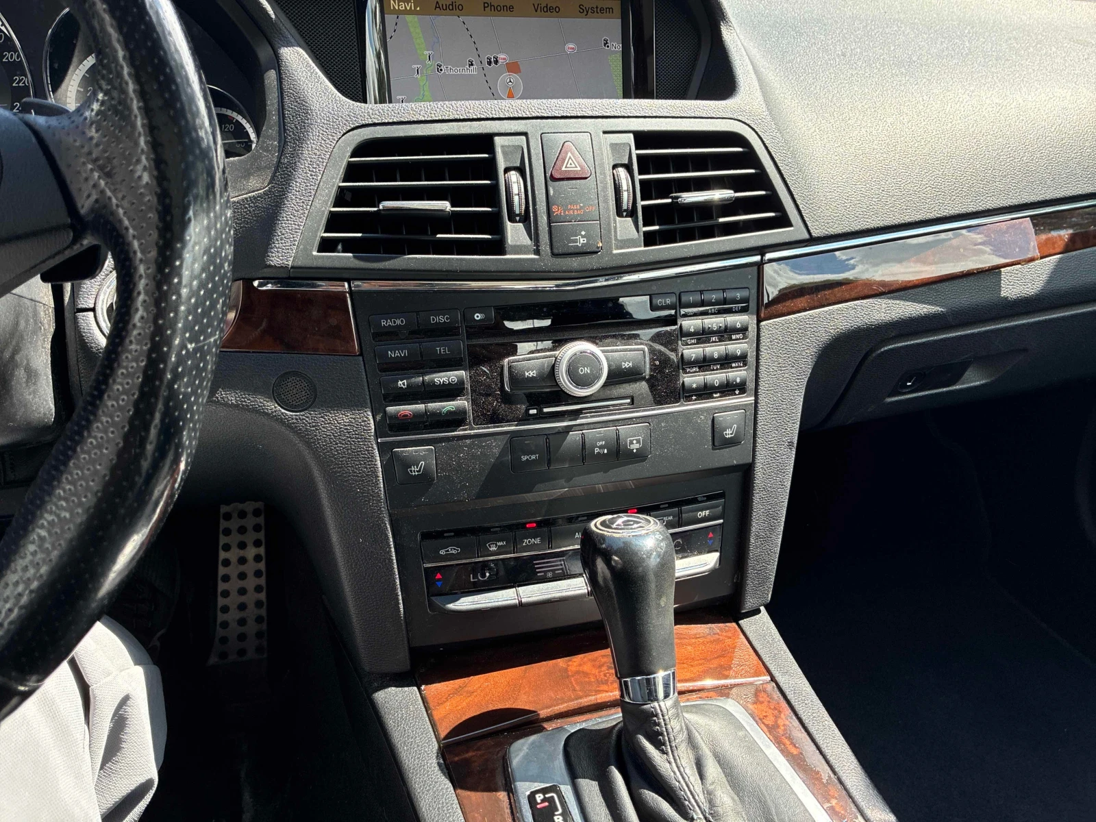 Mercedes-Benz E 350 * АВТОКРЕДИТ БЕЗ ПЪРВОНАЧАЛНА ВНОСКА* , снимка 9 - Автомобили и джипове - 55873124