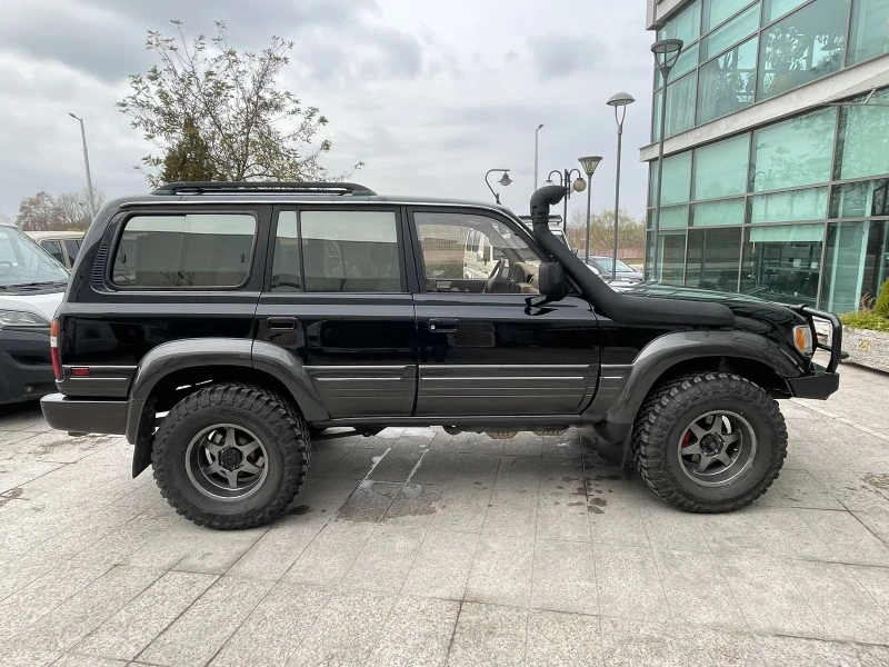 Toyota Land cruiser 450, снимка 8 - Автомобили и джипове - 47289789