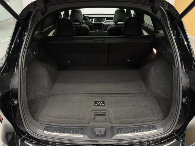 Infiniti QX50 PREMIUM AWD, снимка 17 - Автомобили и джипове - 52536743