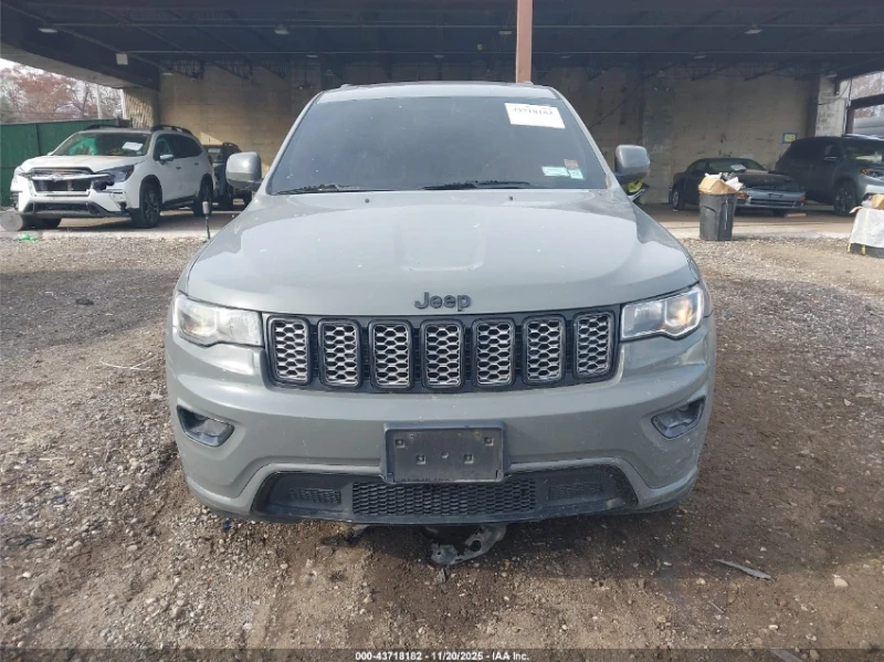 Jeep Grand cherokee ALTITUDE 4X4 , снимка 2 - Автомобили и джипове - 52830308