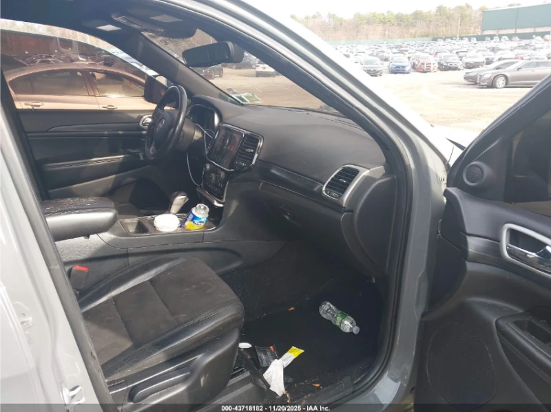 Jeep Grand cherokee ALTITUDE 4X4 , снимка 7 - Автомобили и джипове - 52830308