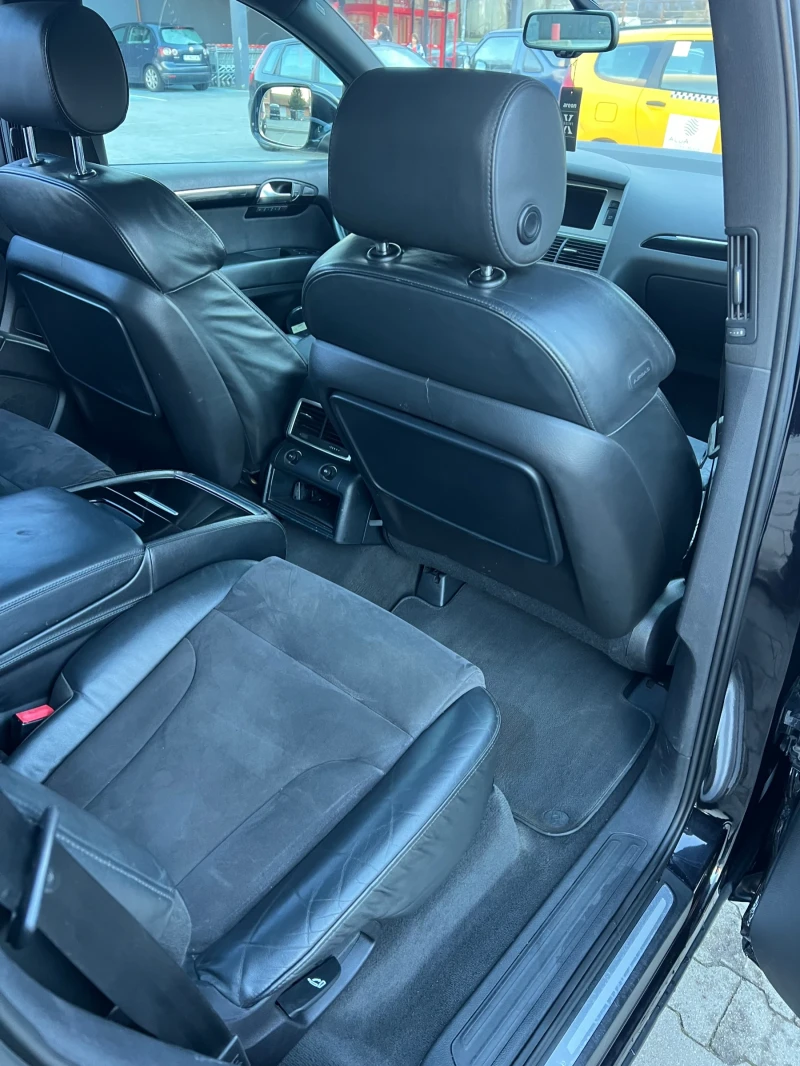 Audi Q7 4.2 TDI 340кс / Facelift / 5+ 1 / Panorama / Лизин, снимка 16 - Автомобили и джипове - 53036351