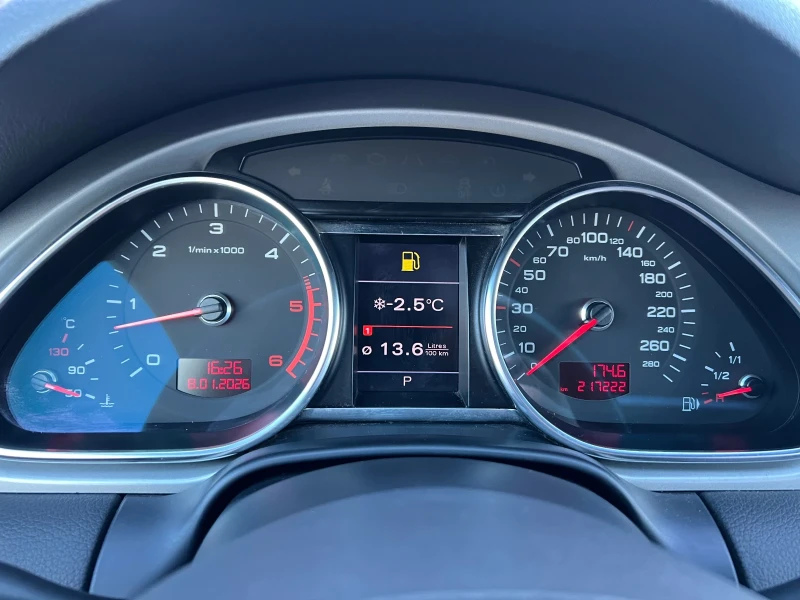 Audi Q7 4.2 TDI 340кс / Facelift / 5+ 1 / Panorama / Лизин, снимка 17 - Автомобили и джипове - 53036351