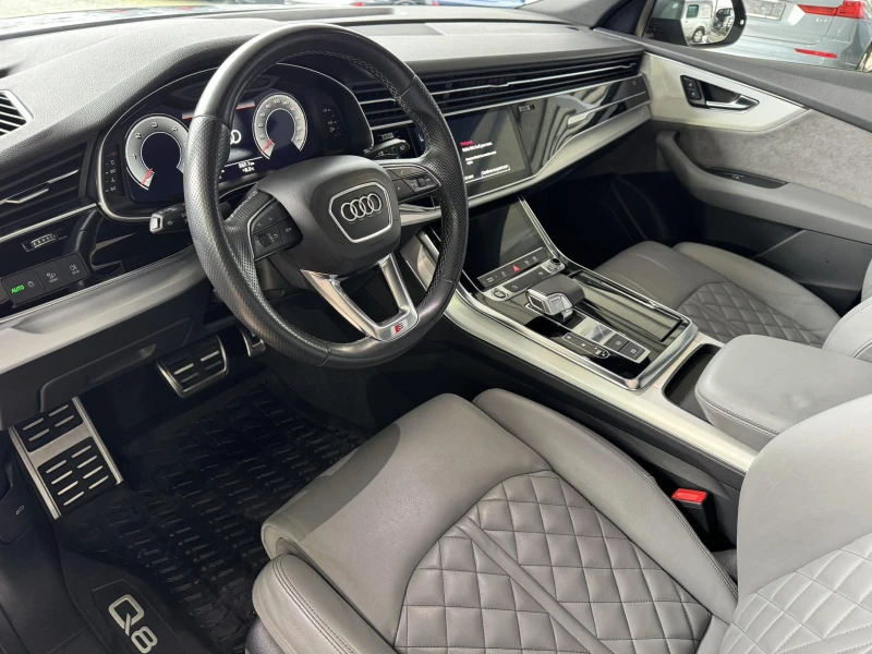 Audi Q8 50 TDI* 286ps* 3xS line* DISTRONIC* MATRIX* ПАНО, снимка 9 - Автомобили и джипове - 53241633