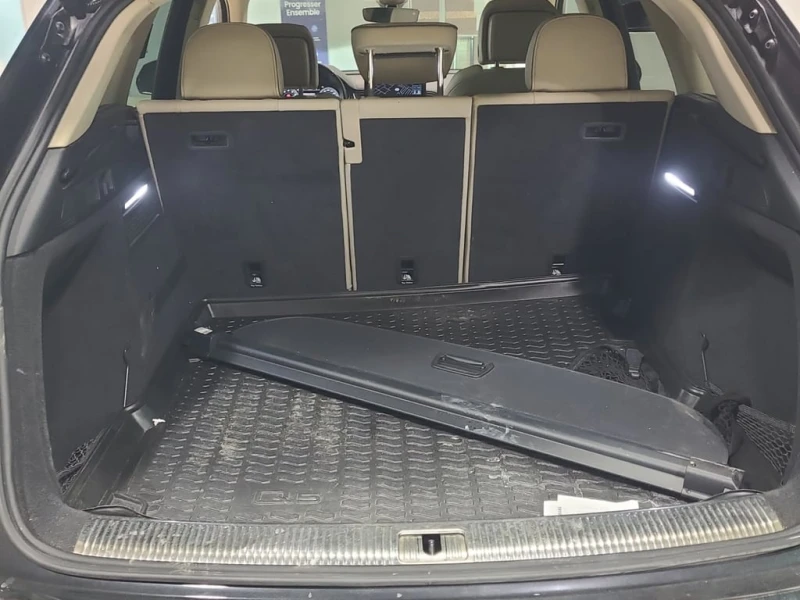 Audi Q5 * PROGRESSIV * ДВА КЛЮЧА * ОБДУХВАНЕ * DIGITAL, снимка 13 - Автомобили и джипове - 53424947