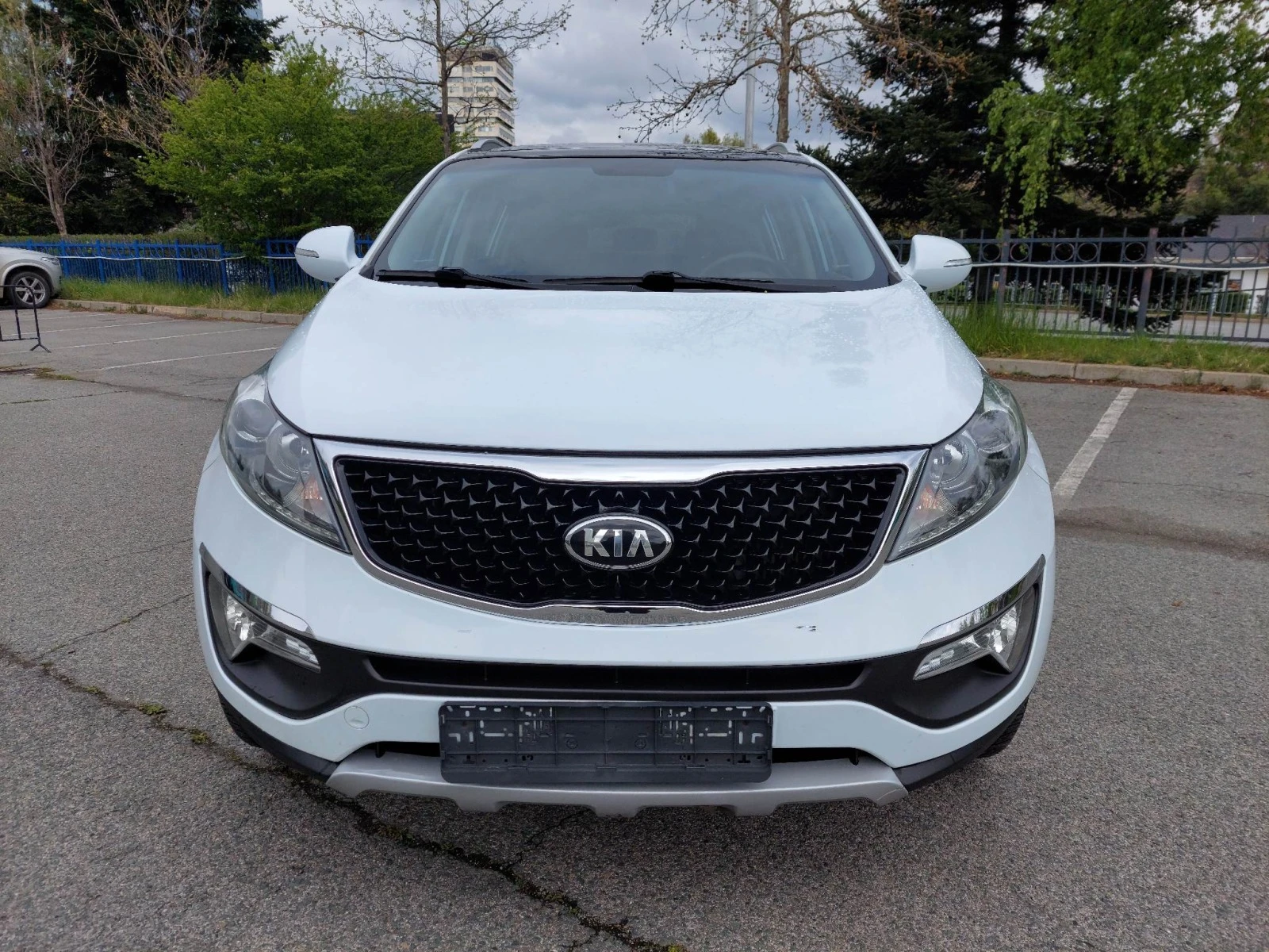 Kia Sportage 2, 0d 4x4 УНИКАТ!!! - изображение 3