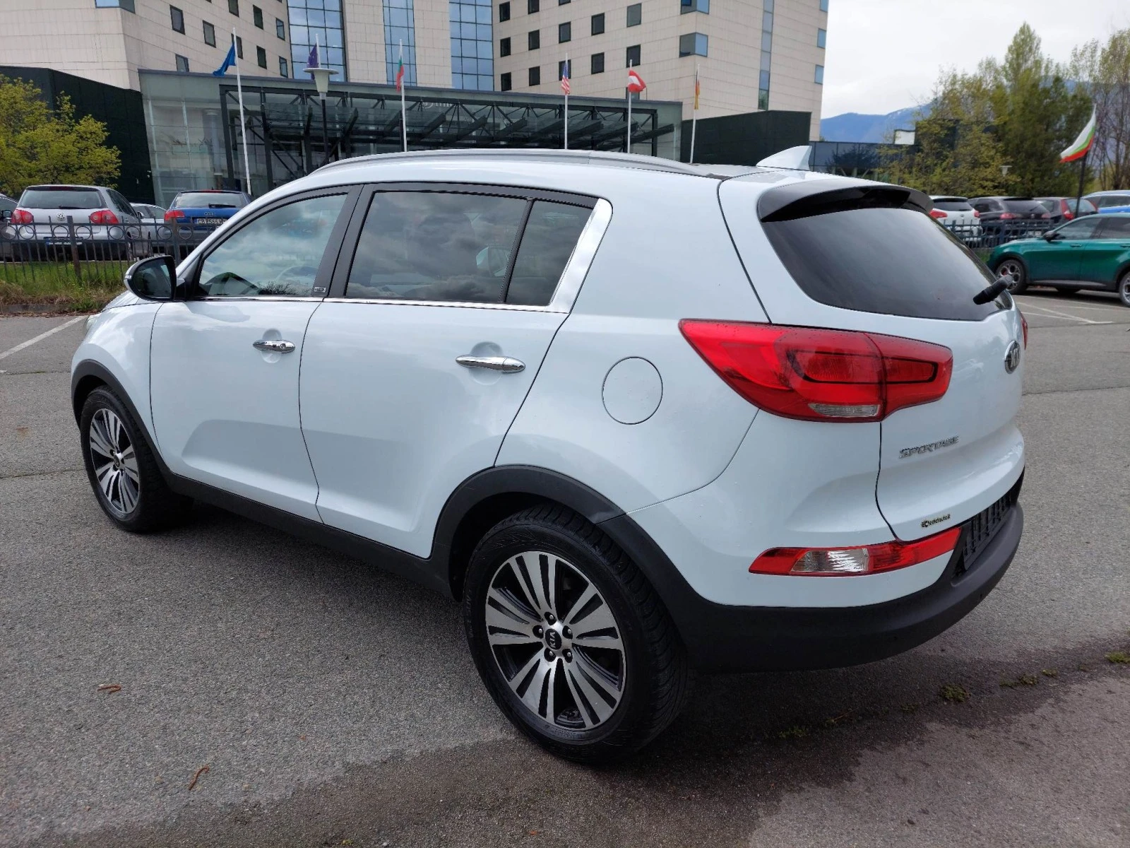 Kia Sportage 2, 0d 4x4 УНИКАТ!!! - изображение 5