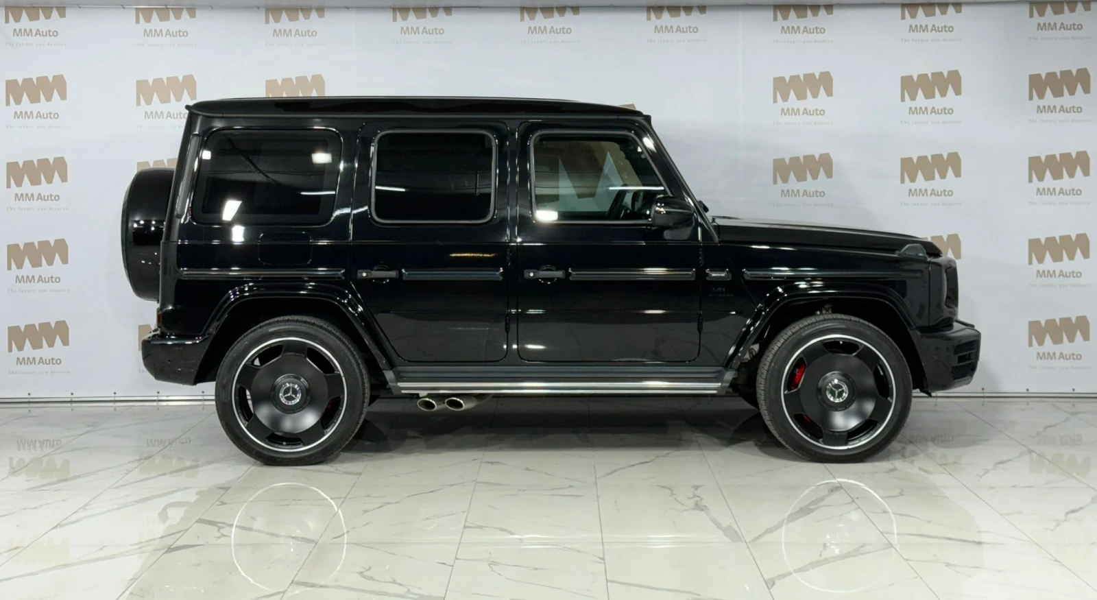 Mercedes-Benz G 63 AMG Exclusive Burmester 22" AMG - изображение 3