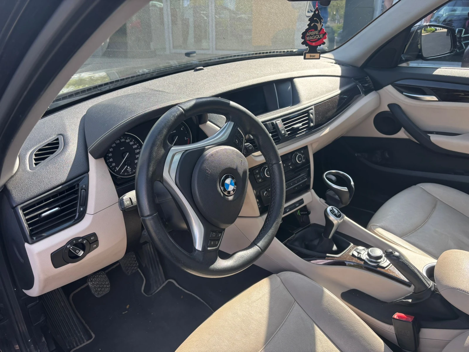 BMW X1 M - kit, снимка 10 - Автомобили и джипове - 54427974