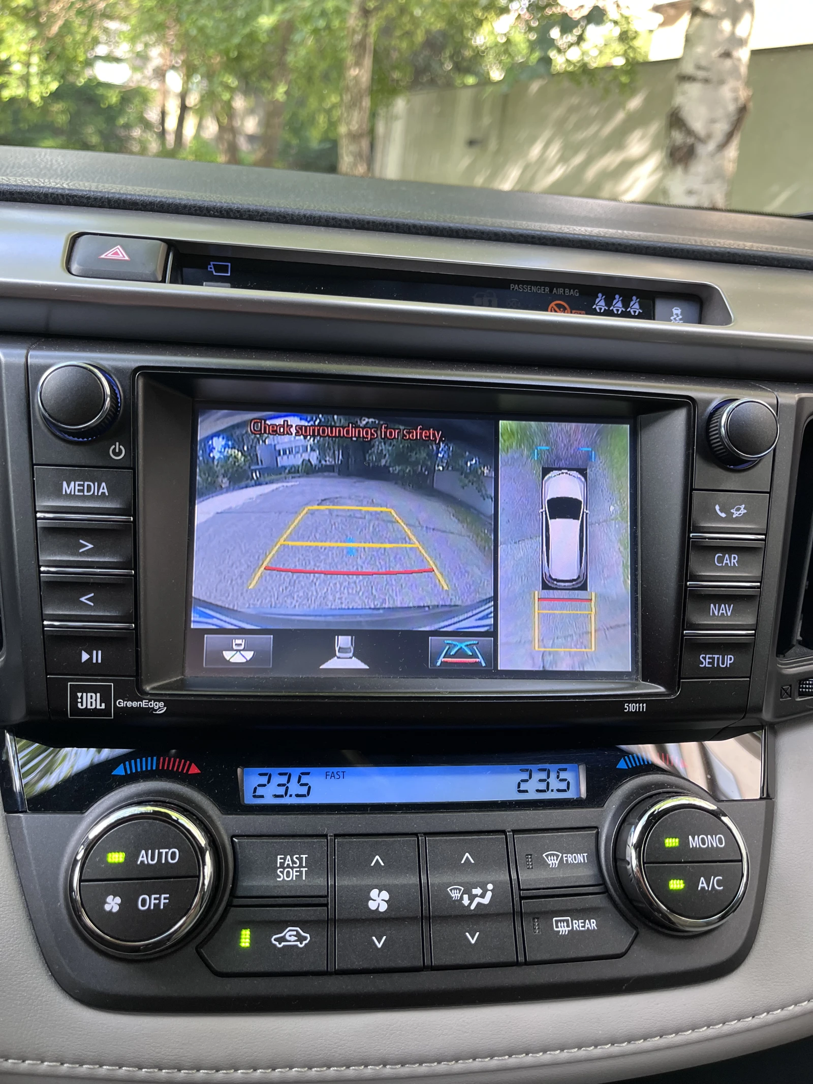 Toyota Rav4 4x4 Luxury (2018)   Пълна история, гаранция, снимка 13 - Автомобили и джипове - 54874849