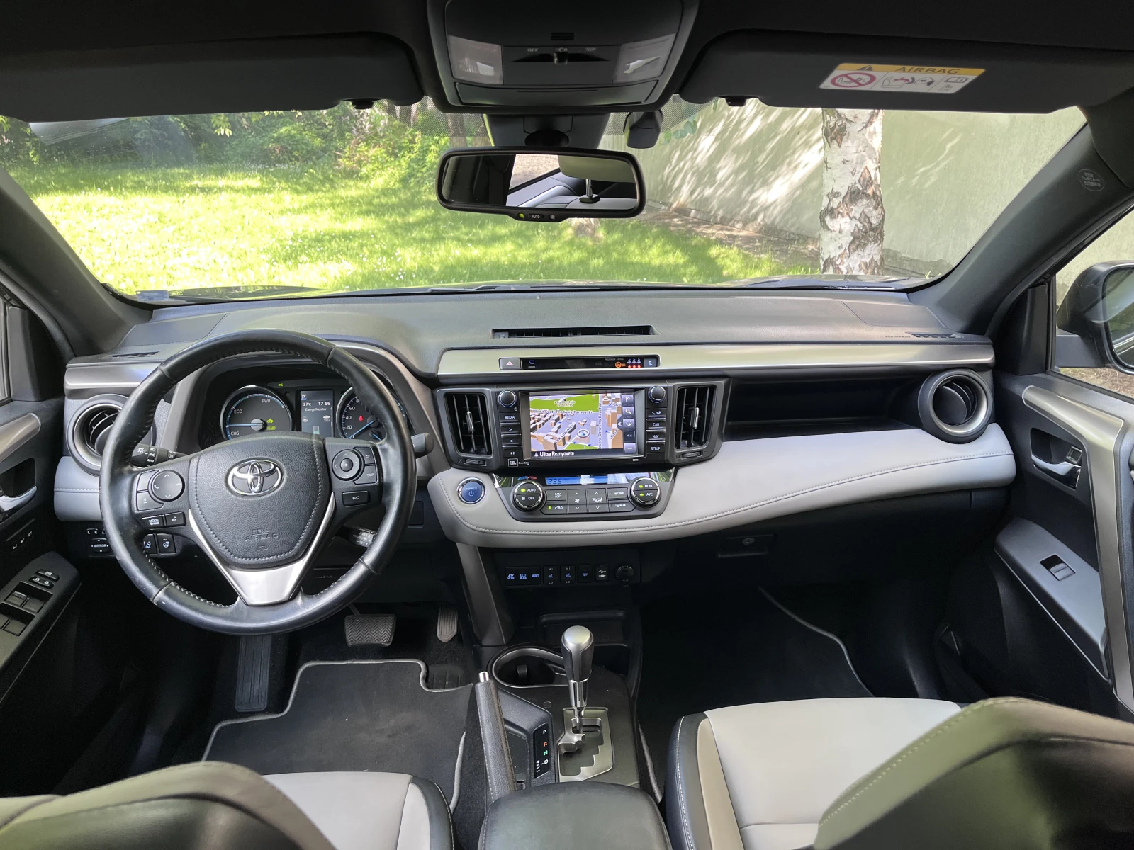 Toyota Rav4 4x4 Luxury (2018)   Пълна история, гаранция, снимка 8 - Автомобили и джипове - 54874849