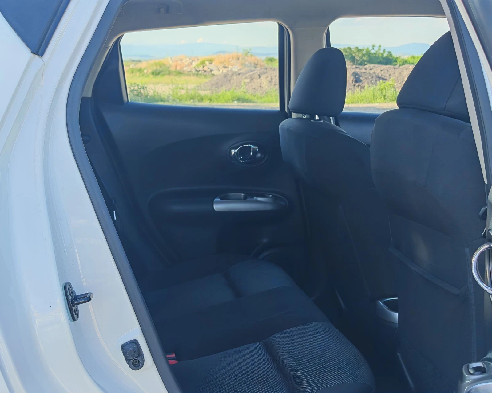 Nissan Juke 1.5 ДИЗЕЛ 110 К.С.132 000 КМ! БЕЗ АНАЛОГ!!!, снимка 13 - Автомобили и джипове - 54919054