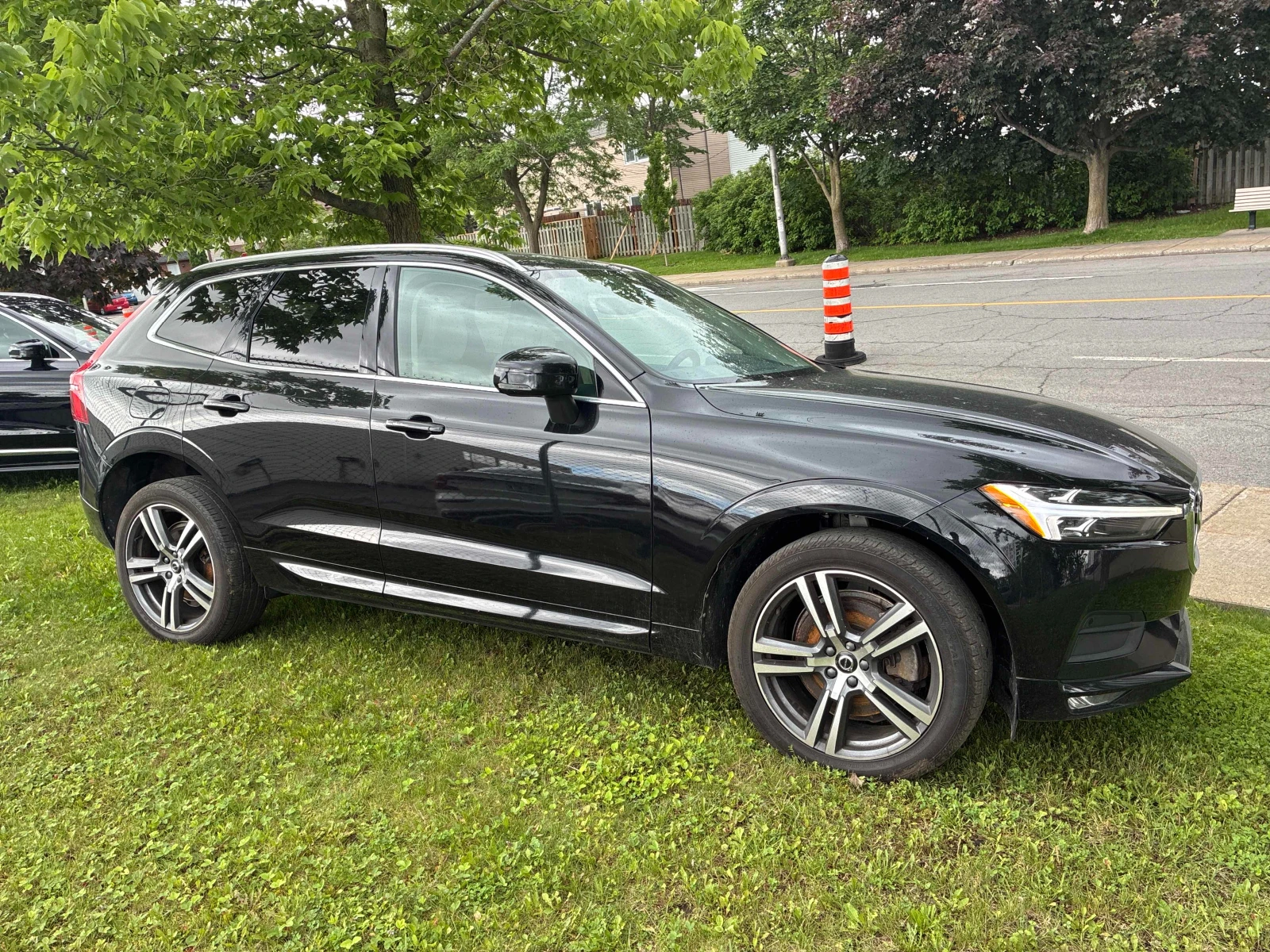 Volvo XC60 Momentum * CARFAX * АВТО КРЕДИТ * , снимка 4 - Автомобили и джипове - 54974822