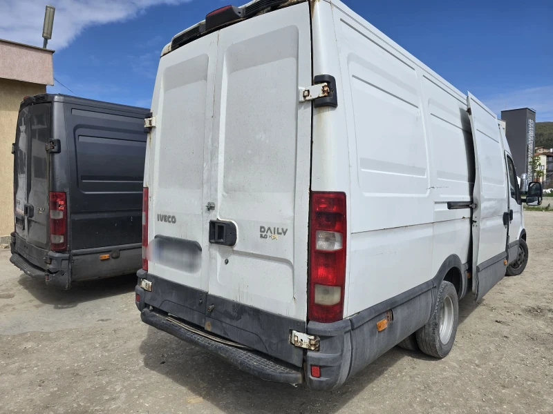Iveco Daily 6 броя, снимка 17 - Бусове и автобуси - 50225852