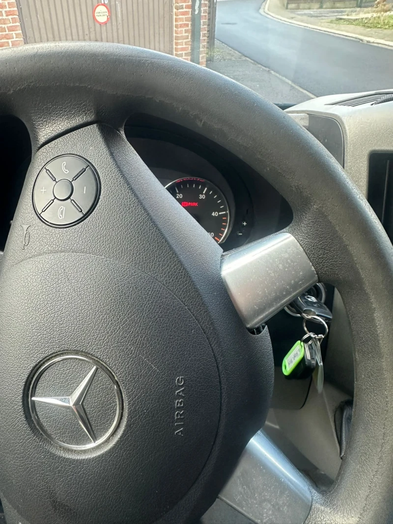 Mercedes-Benz Sprinter 319, снимка 8 - Бусове и автобуси - 52500366