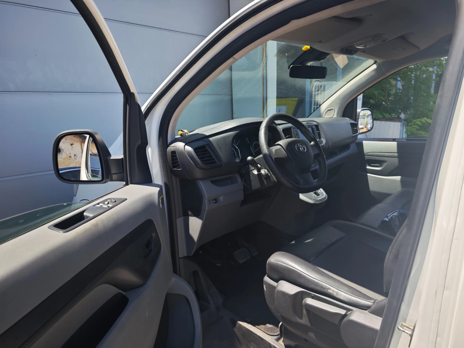 Toyota Proace 75 kWh Comfort | Mobile.bg � ����������� 9