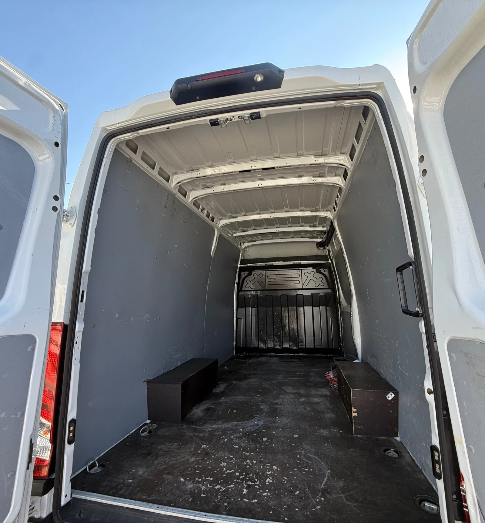 Iveco Daily 35S18 HI MATIC 8 3.0 D | Mobile.bg � ����������� 16