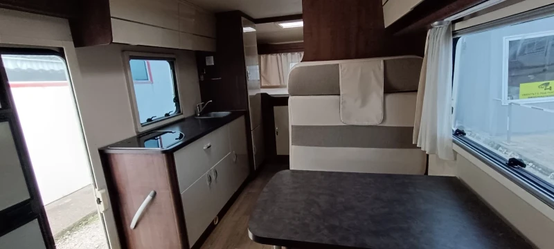 Кемпер Fiat XGO 35 2021 г. 48000 км., снимка 11 - Каравани и кемпери - 52024132