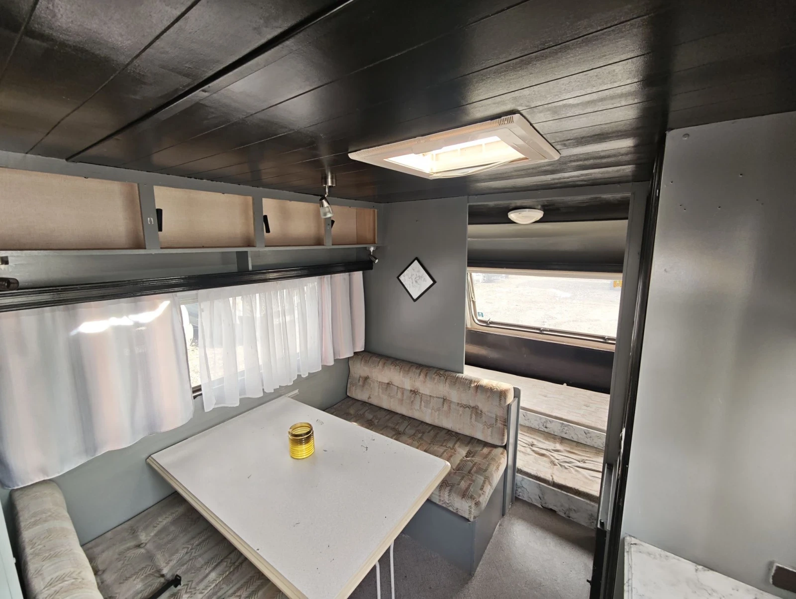 Каравана Caravelair, снимка 13 - Каравани и кемпери - 55873937