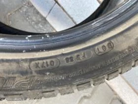 Гуми Зимни 245/40R18, снимка 5