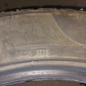 Гуми Зимни 315/40R21, снимка 15 - Гуми и джанти - 52516226
