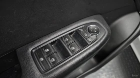 Renault Arkana 1.6GTe* КОЖА* ПОДГРЕВ* КАМЕРА* LANE ASSIST* , снимка 15