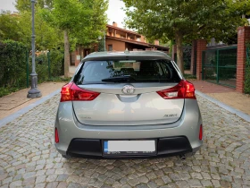 Toyota Auris ! КАПАРИРАН !, снимка 8