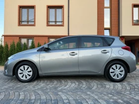 Toyota Auris ! КАПАРИРАН !, снимка 7