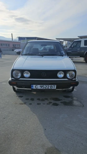 VW Golf 1.3 Повдигнат, снимка 1