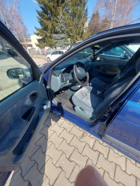 Renault Megane 1.6 16v.90кс., снимка 15