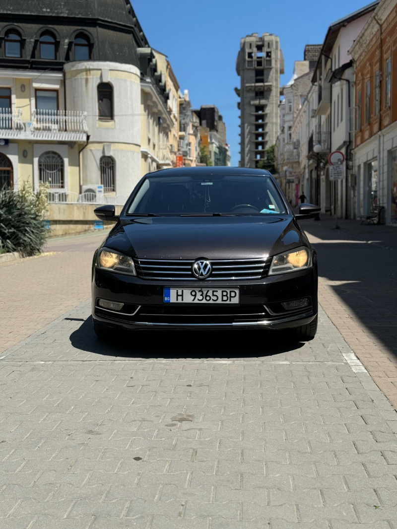 VW Passat 2.0 TDi 170к.с. Кафяв Седан, снимка 1 - Автомобили и джипове - 46020384