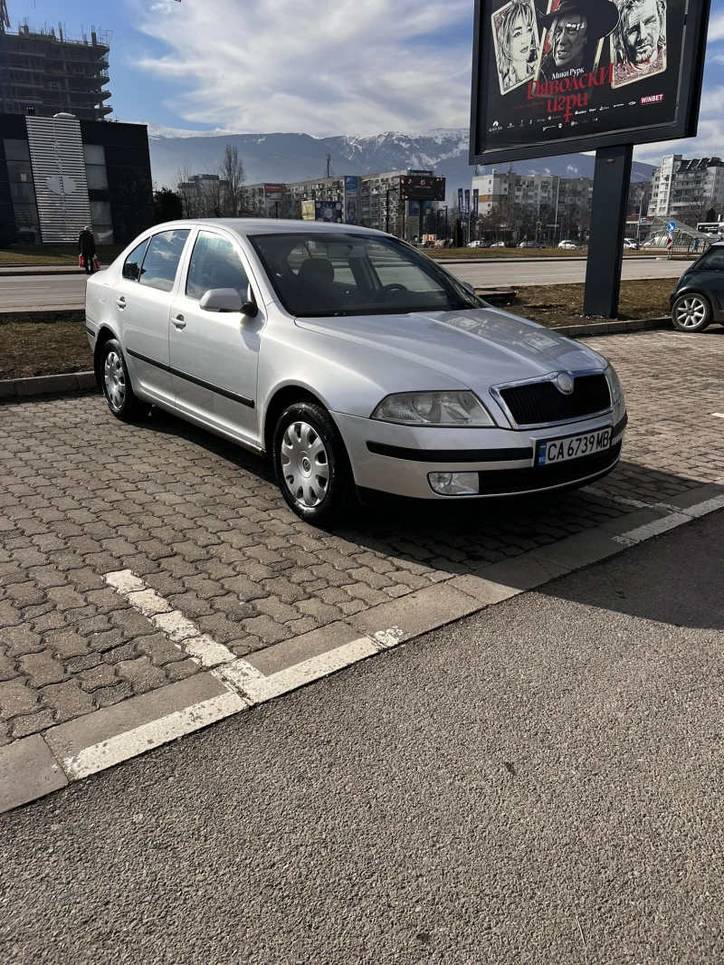 Skoda Octavia 1.9 TDI, снимка 2 - Автомобили и джипове - 48864279