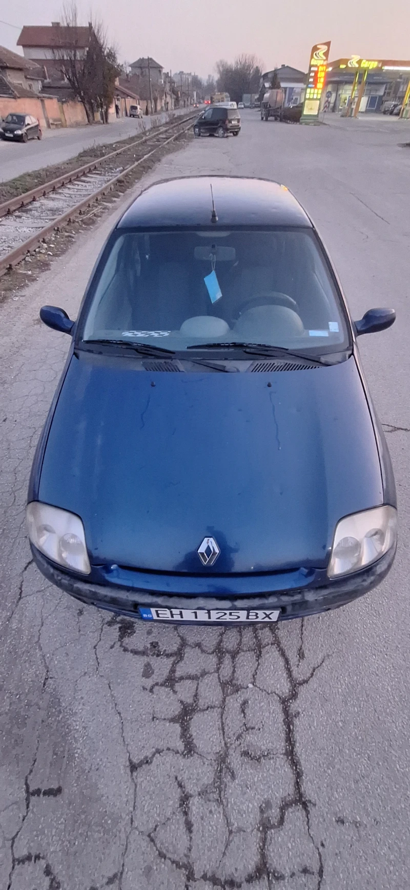 Renault Clio 2, снимка 4 - Автомобили и джипове - 49127539