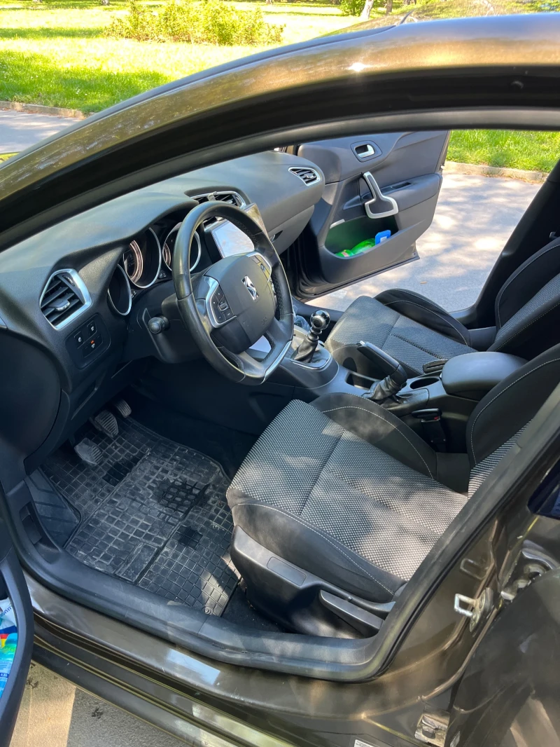 Citroen DS4 Navi , E-Hdi , 6 скорости, снимка 10 - Автомобили и джипове - 50136659