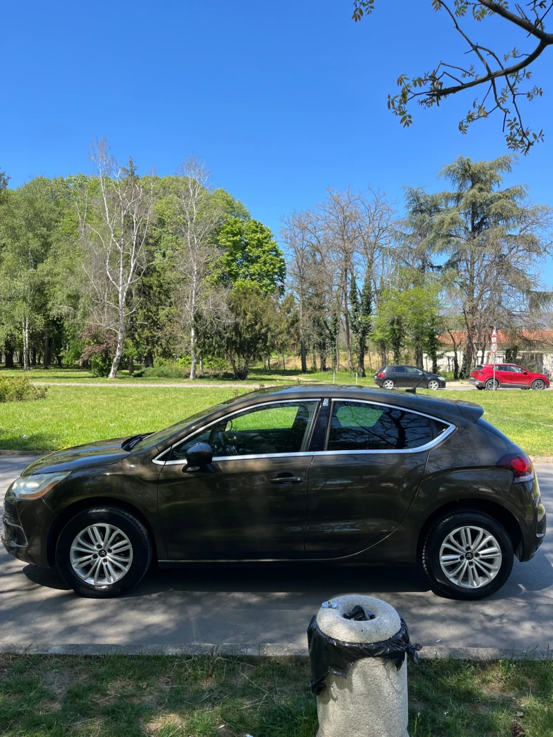 Citroen DS4 Navi , E-Hdi , 6 скорости, снимка 12 - Автомобили и джипове - 50136659